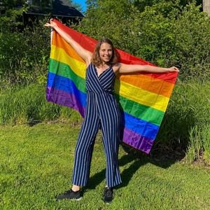 Meet your Posher, Emily